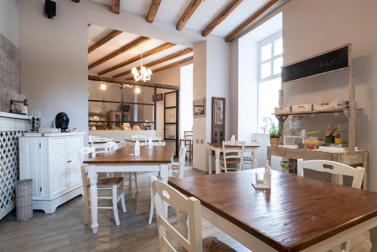 Cas'E Charming House Otel Caserta Dış mekan fotoğraf
