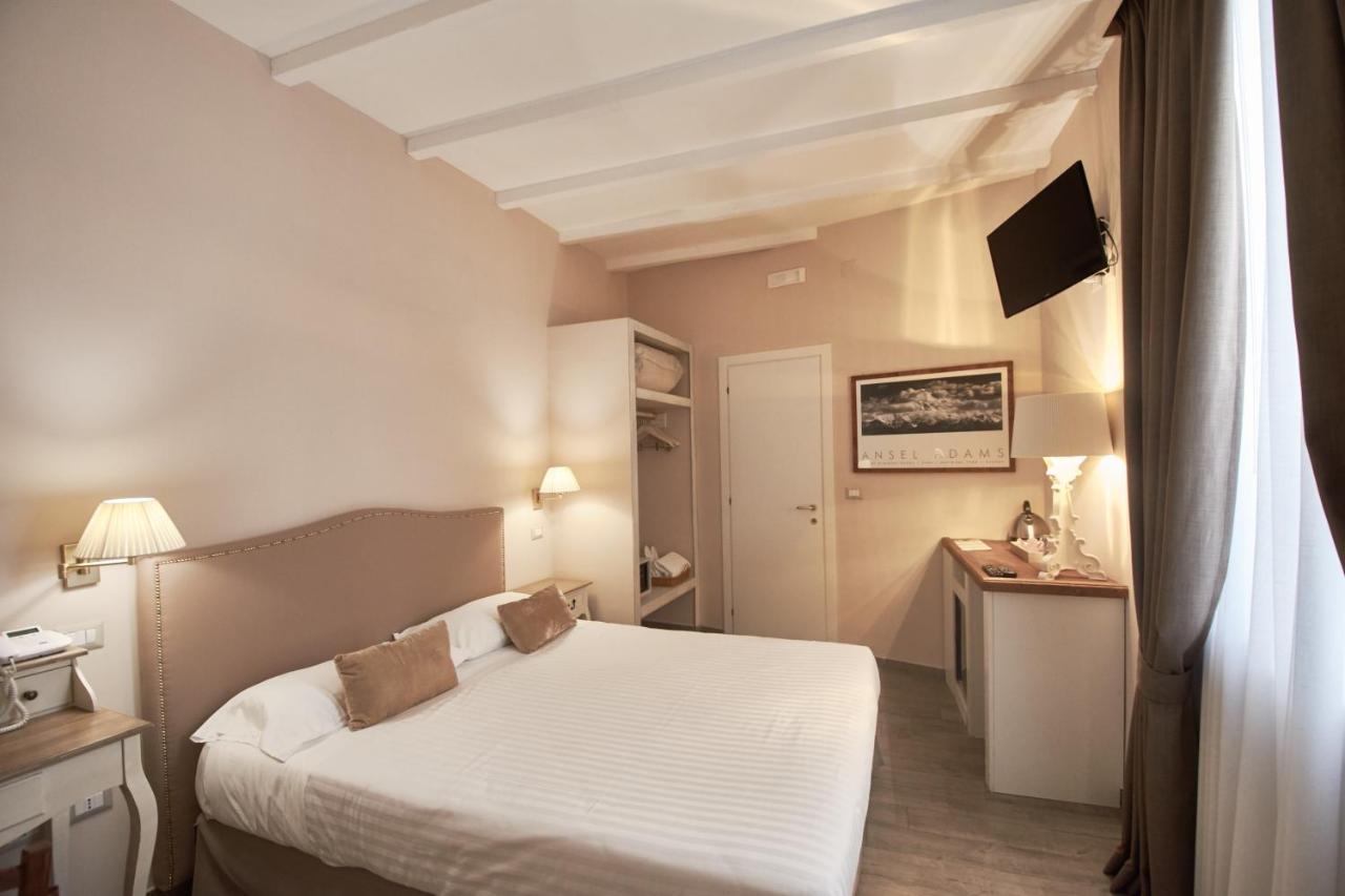 Cas'E Charming House Otel Caserta Dış mekan fotoğraf